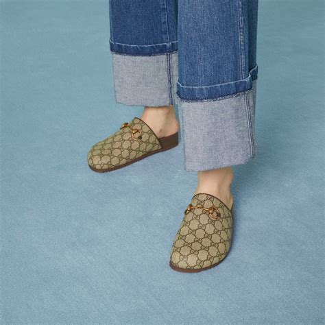 slipper gucci donna|gucci fluffy slippers.